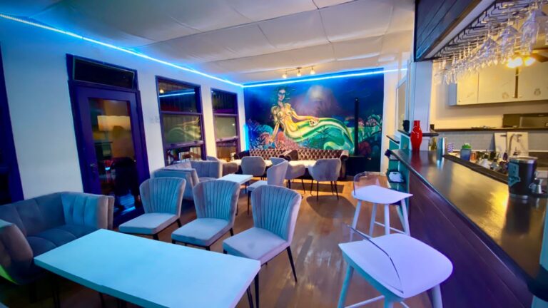 The Seawiches dining room